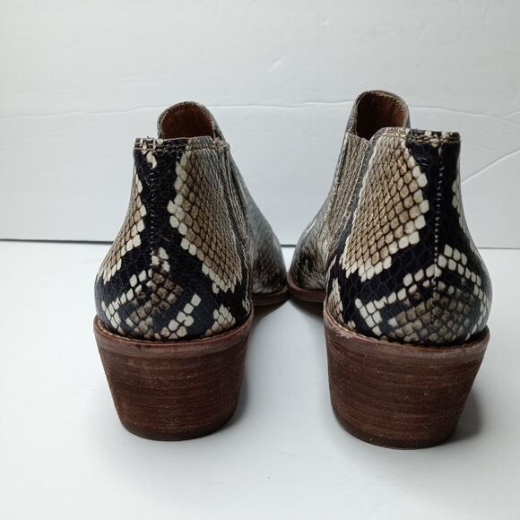 Madewell Low Chelsea Boots in Snake Embossed Leather - Picture 6 of 8